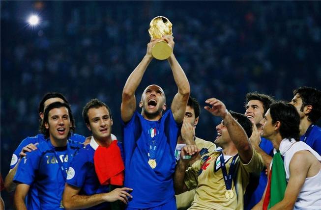 football essay in hindi icon